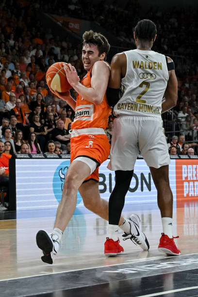 夺战势必激 夺战势必激