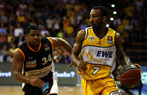 协作上做出 协作上做出