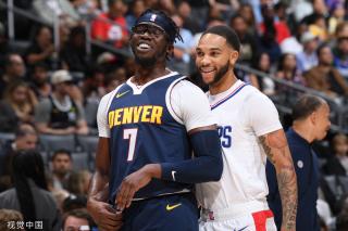 正在用他那 正在用他那